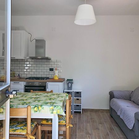 Libellula Apartment Giardini Naxos Luaran gambar