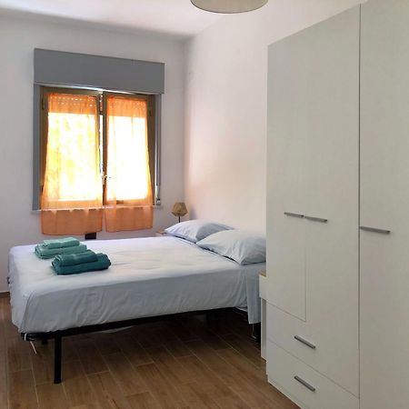 Libellula Apartment Giardini Naxos Luaran gambar
